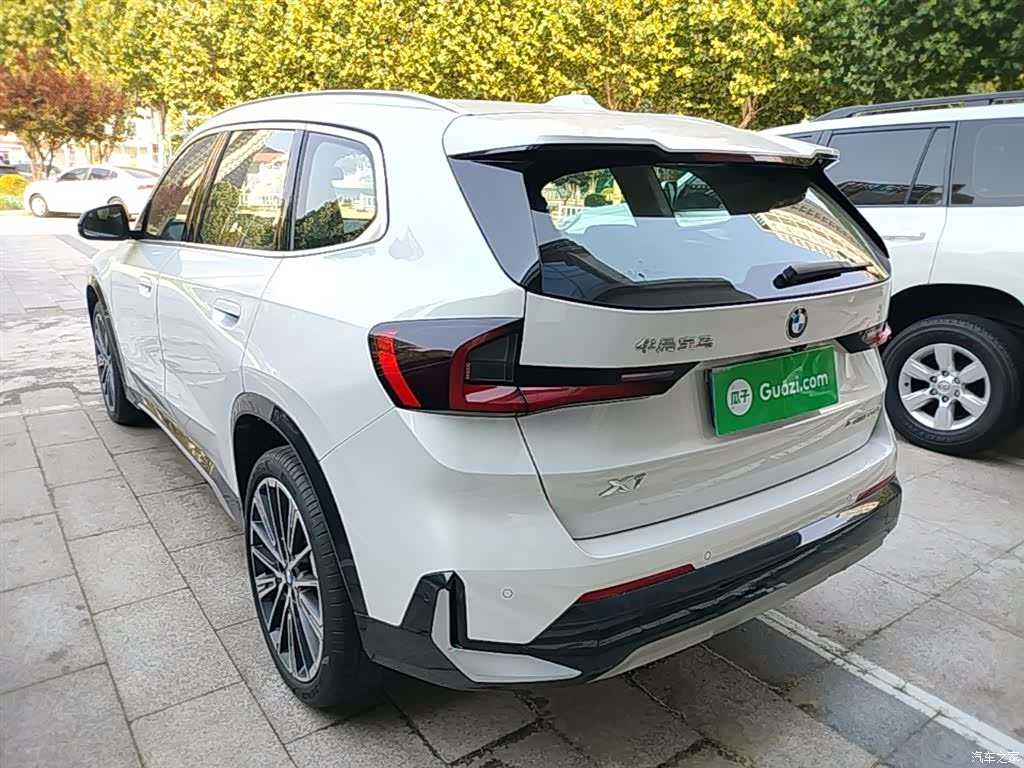 BMW X1, 2023 все фото