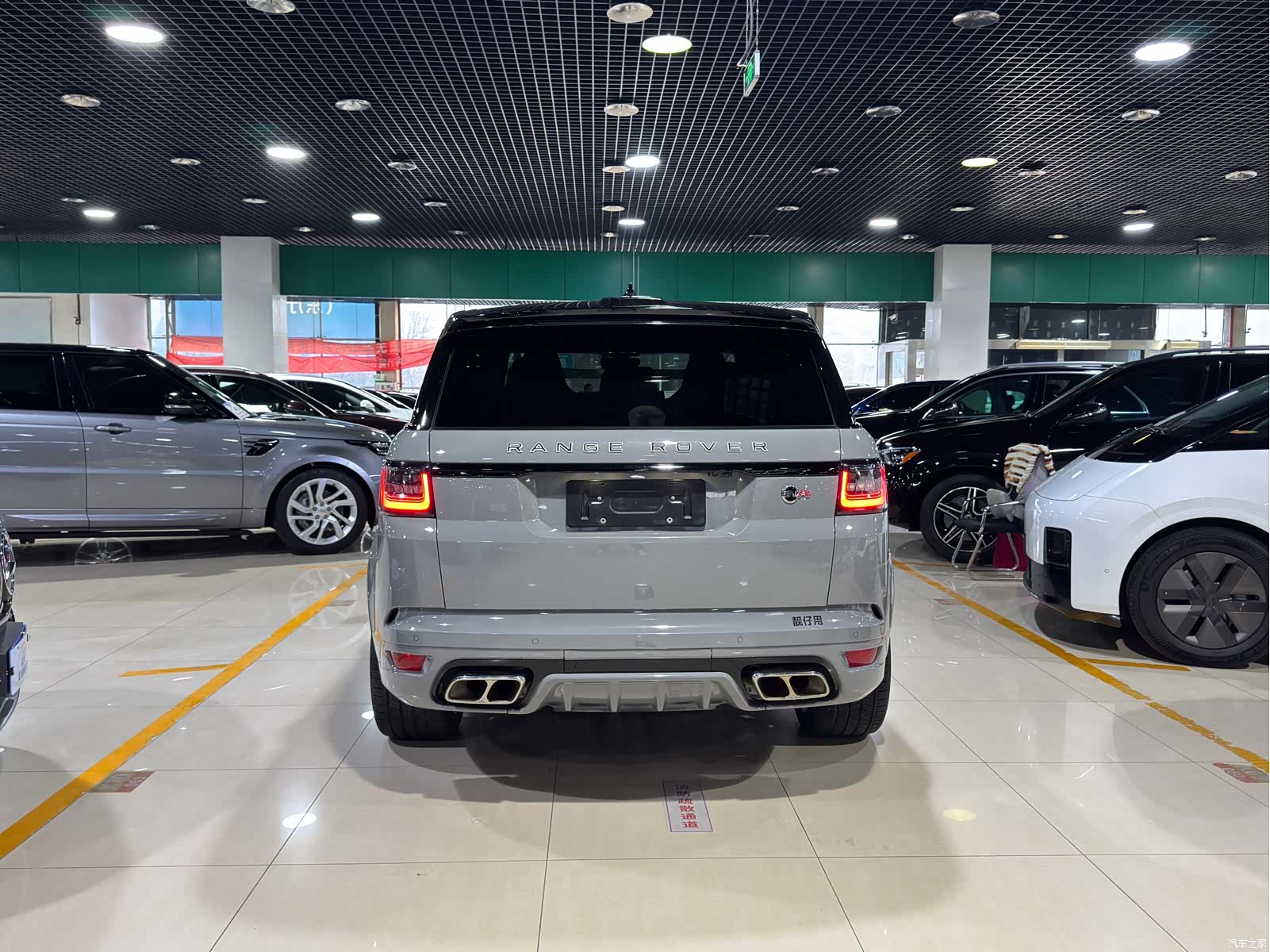 Land Rover Range Rover, 2023 17