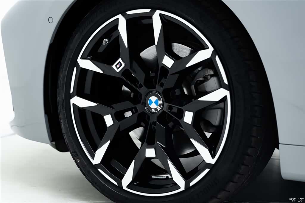 BMW 4 Series, 2025 6