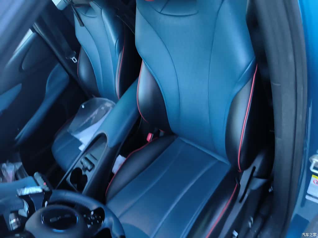 BYD Dolphin, 2022 12