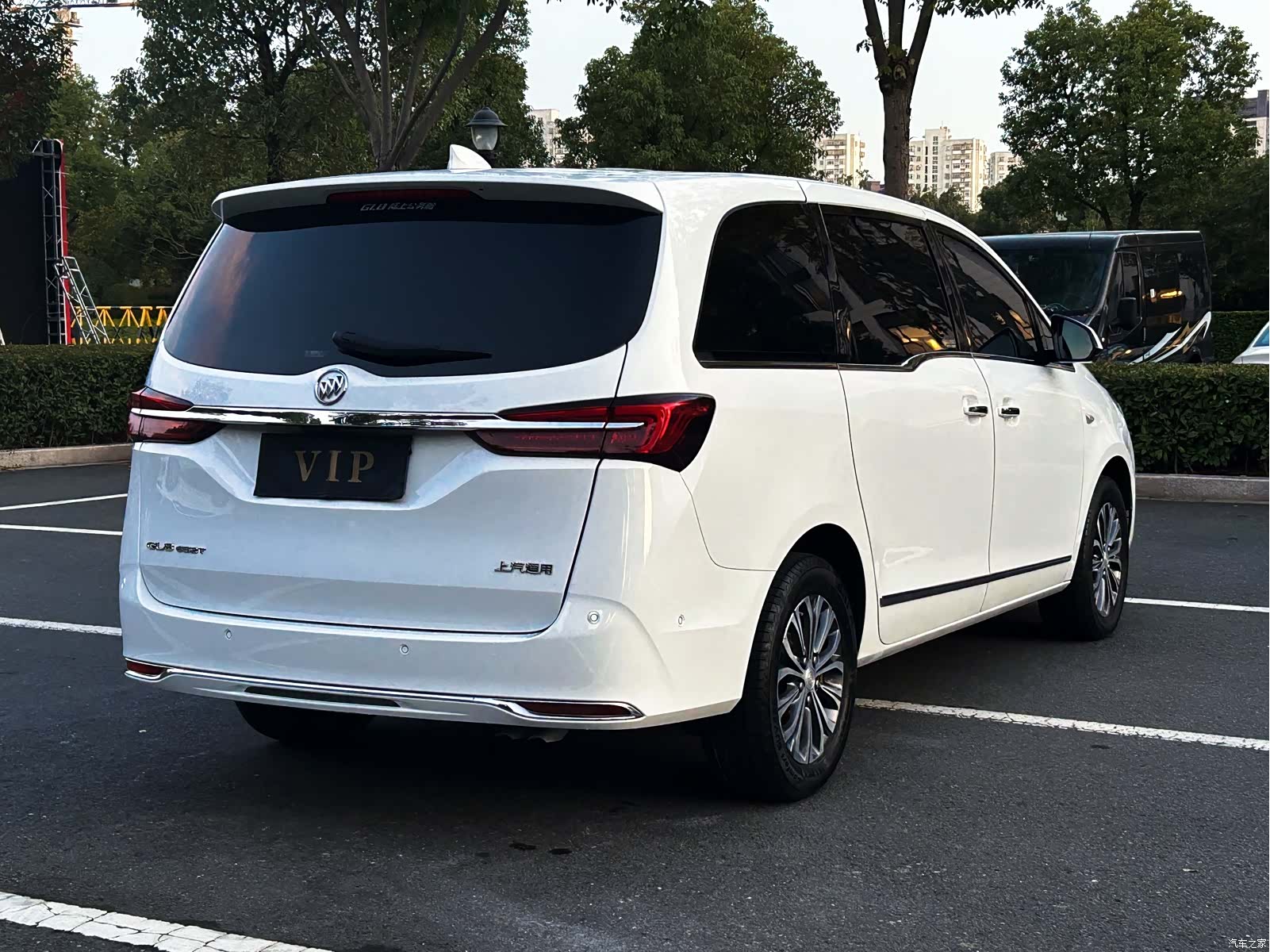 Buick GL8, 2021 7