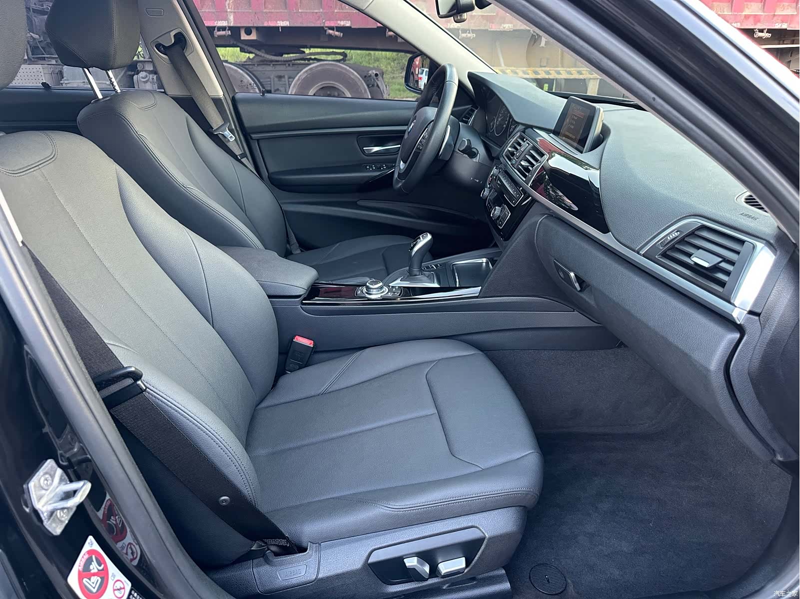 BMW 3 Series, 2017 17