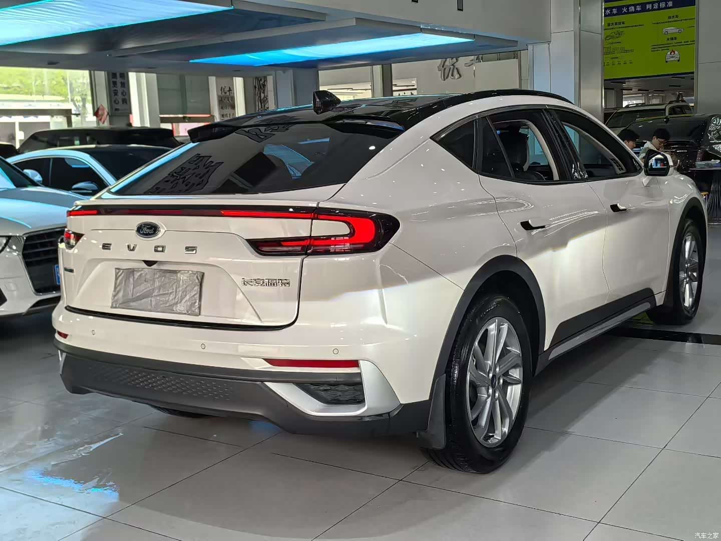 Ford Evos, 2022 7
