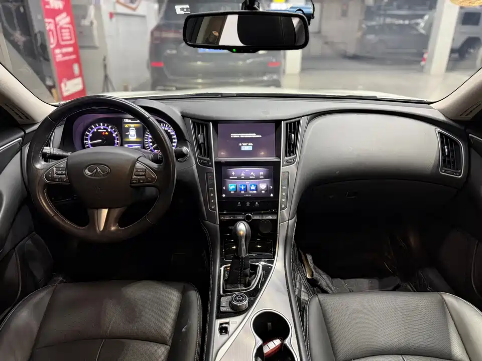 Infiniti Q50L Infiniti Q50L