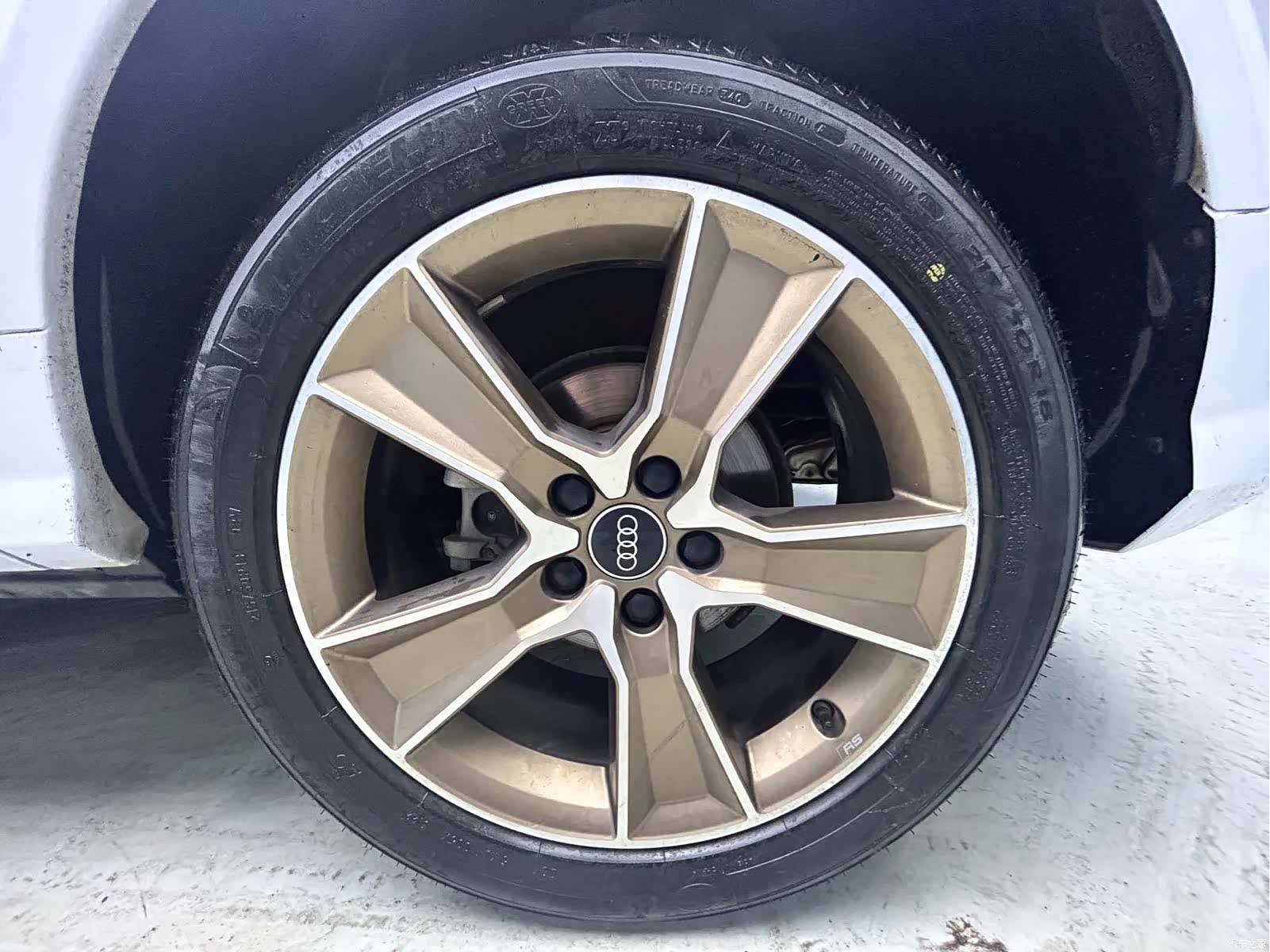 Audi Q2L, 2022 22