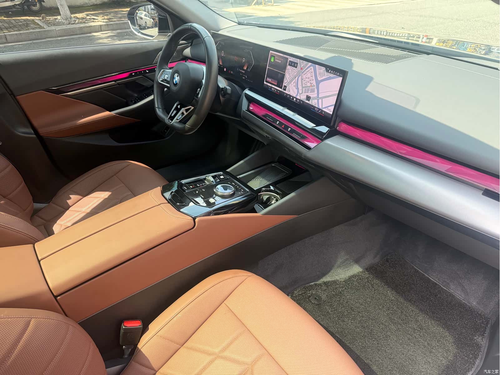 BMW 5 Series, 2024 11
