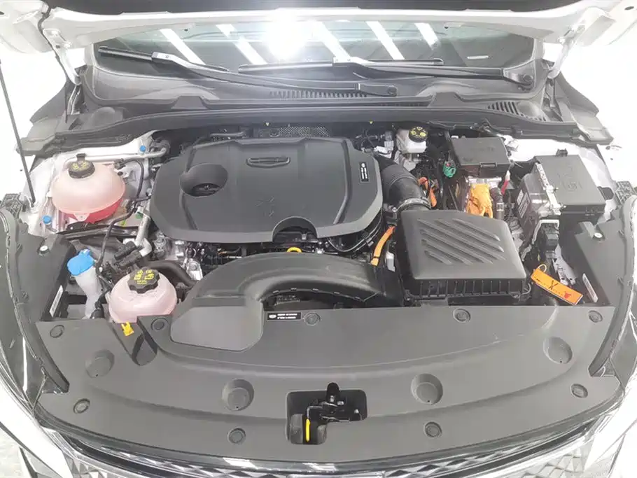 Geely Emgrand L HiP Geely Emgrand L HiP