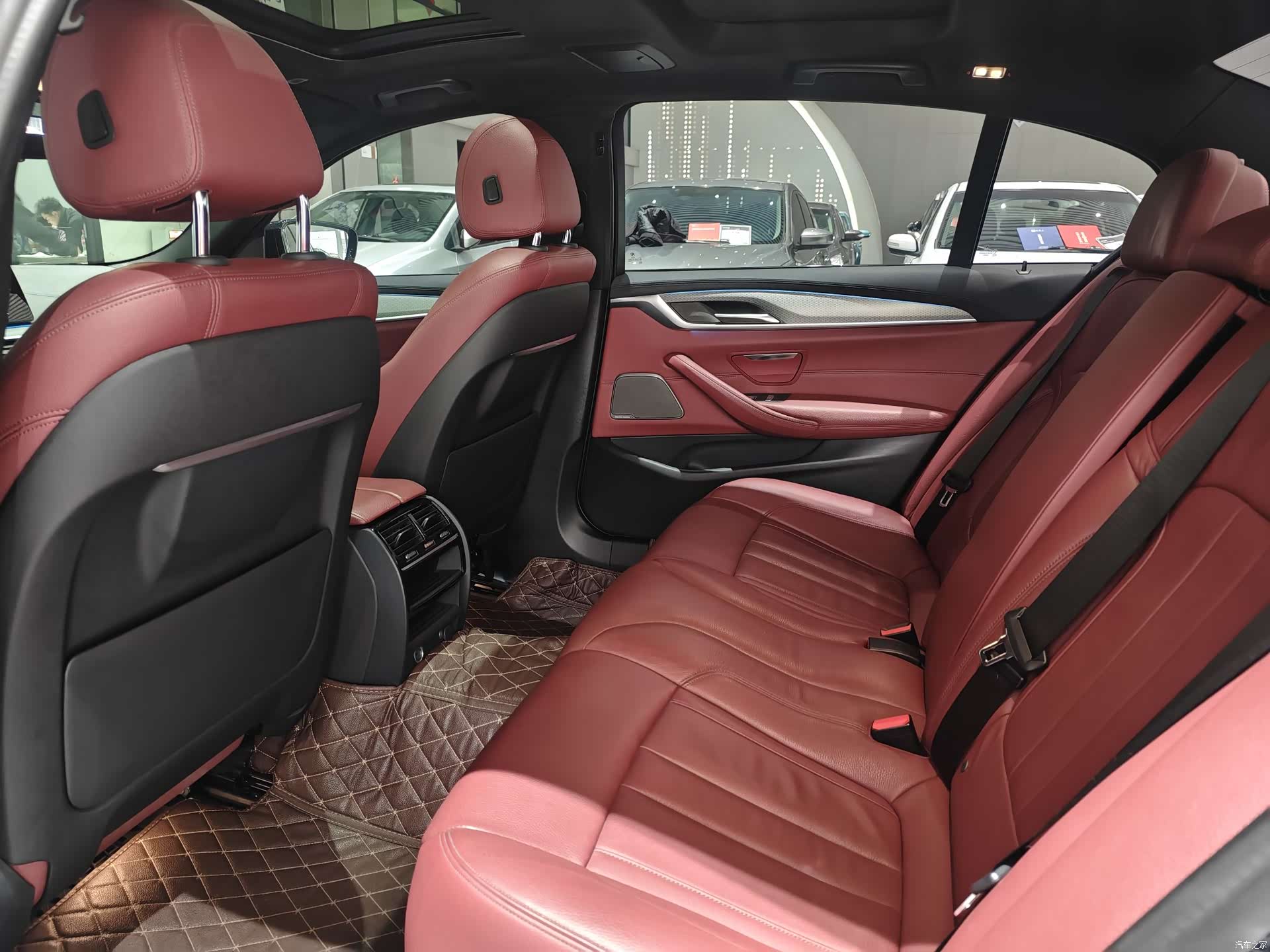 BMW 5 Series, 2019 6