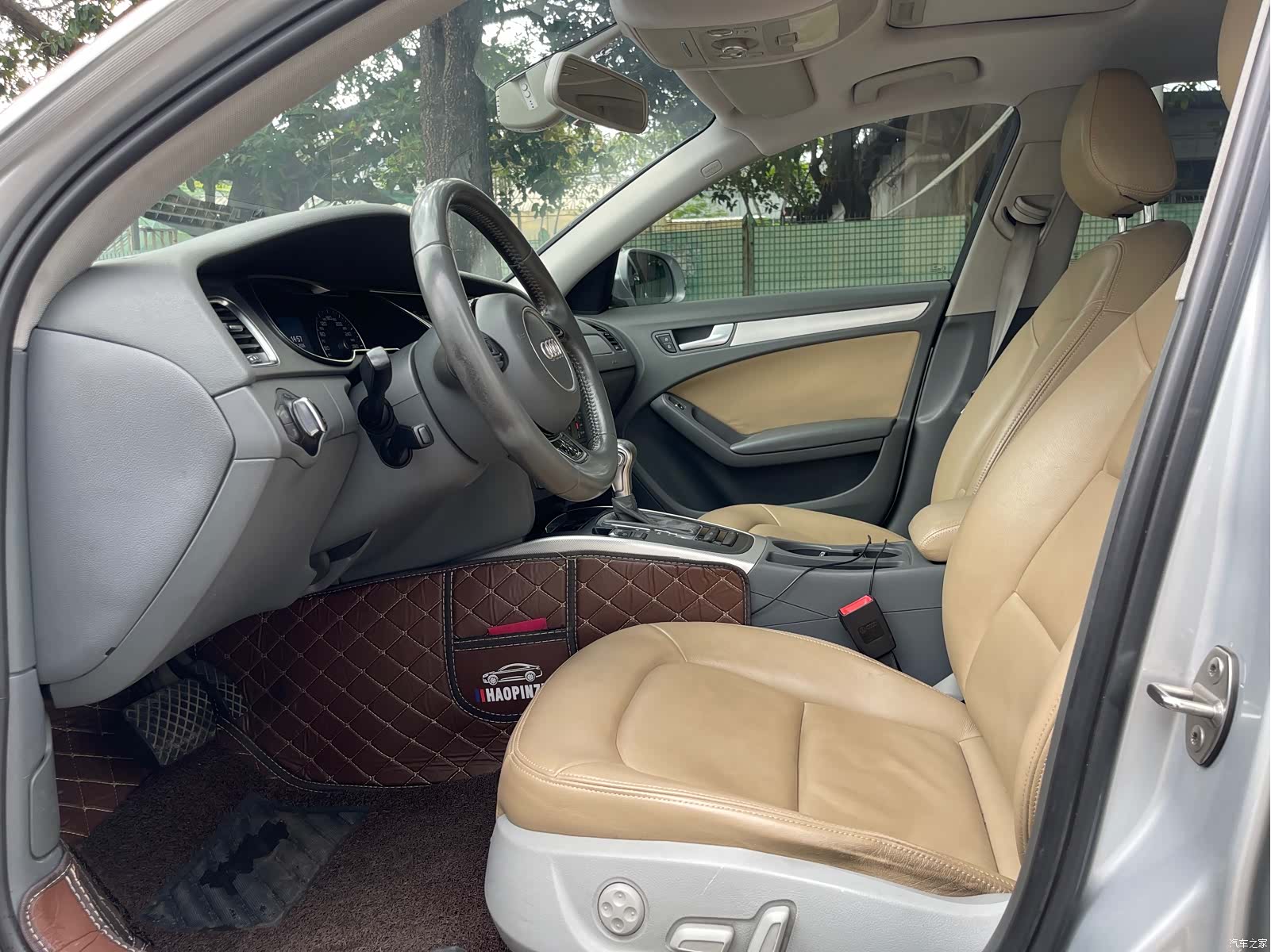 Audi A4L, 2012 4