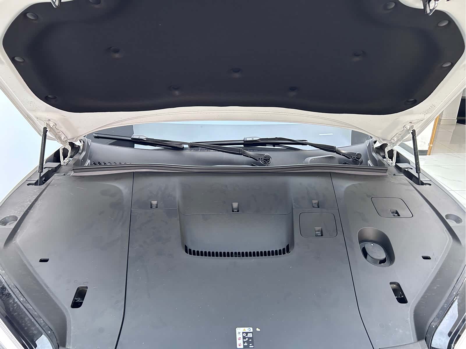 NIO ES6, 2025 28