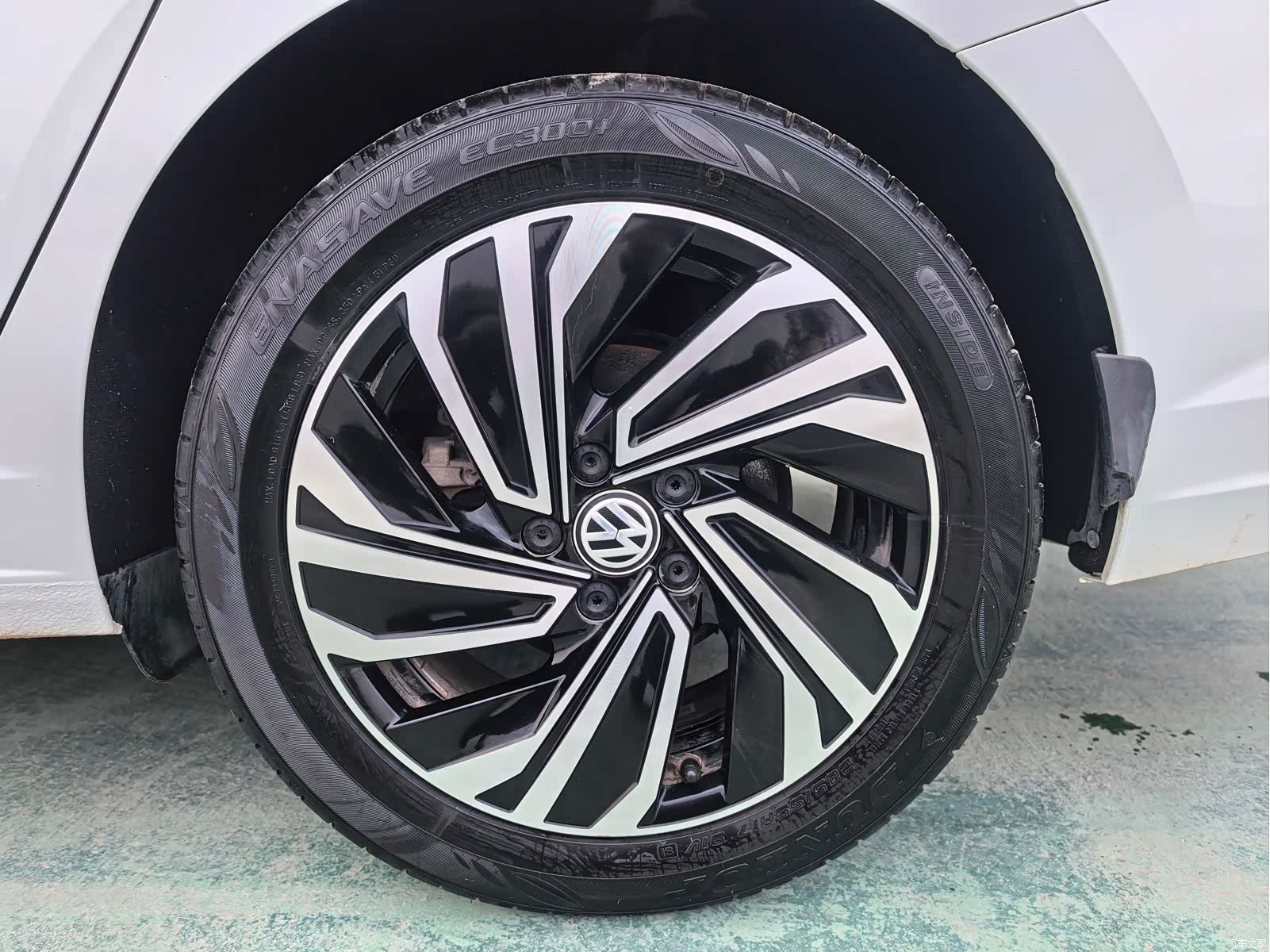 Volkswagen Sagitar, 2022 17