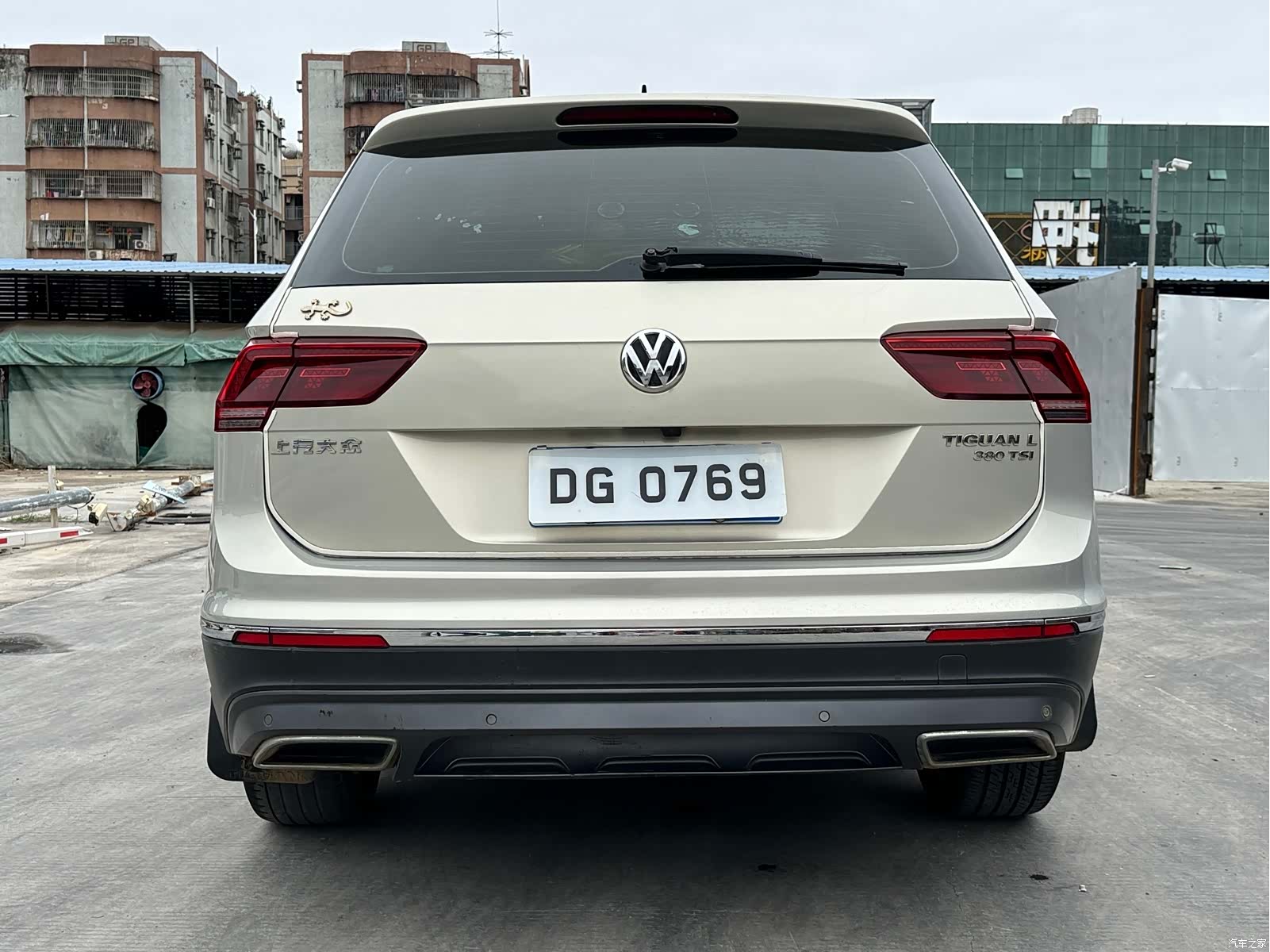 Volkswagen Tiguan L, 2017 8