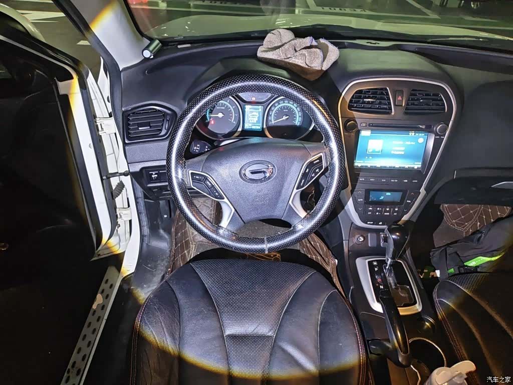 GAC GS5, 2015 6