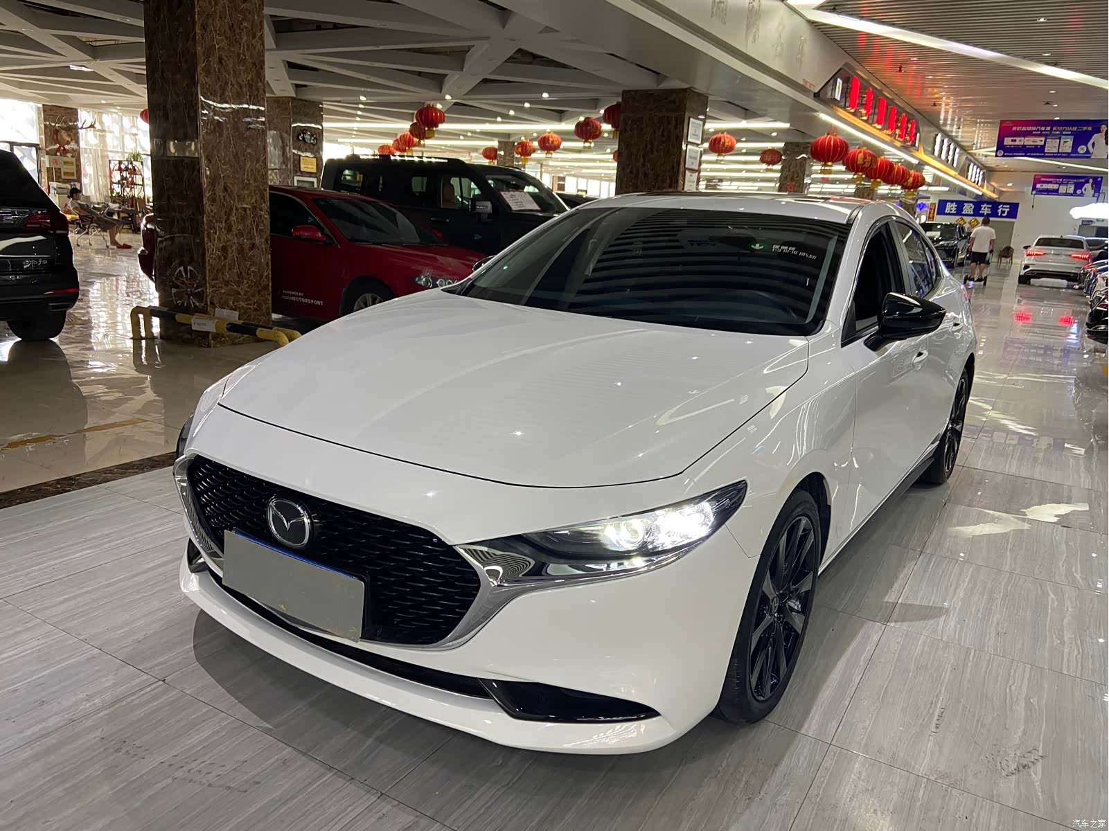 Mazda Mazda3, 2023 1