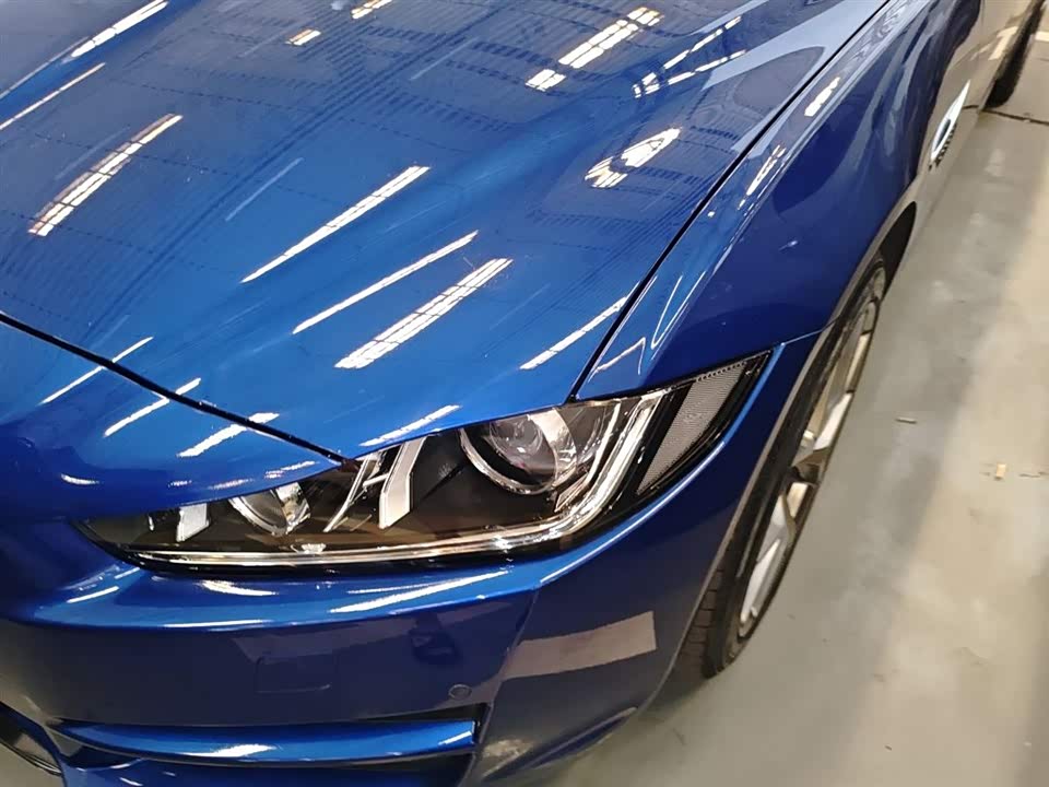Jaguar XEL Jaguar XEL