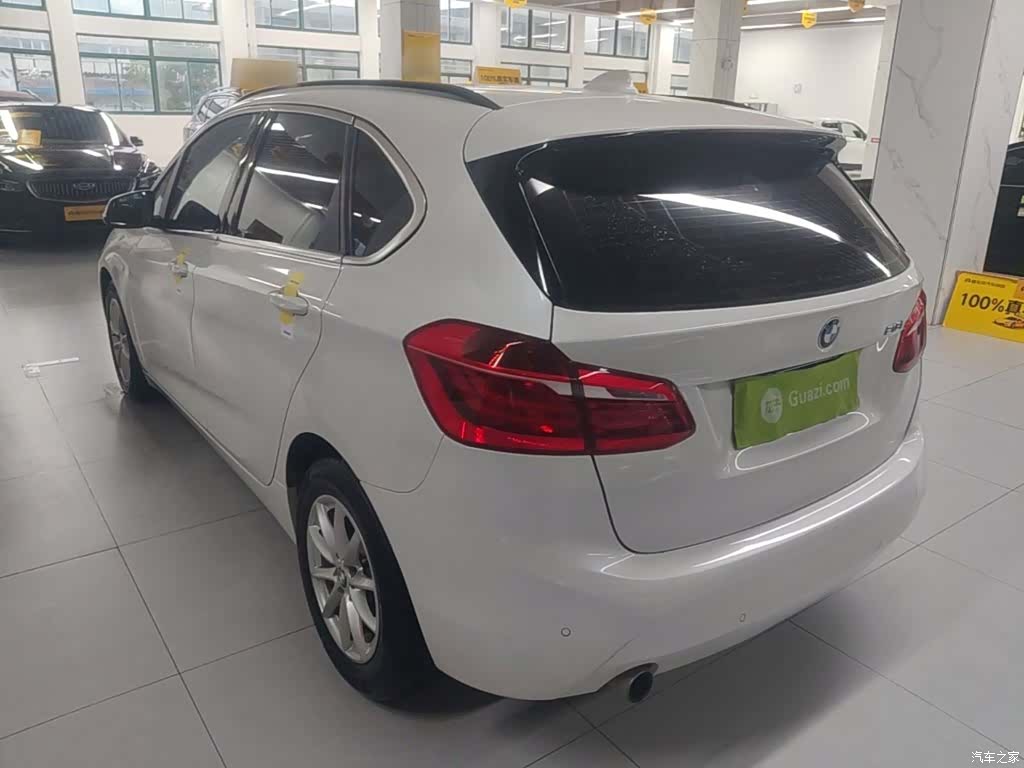 BMW 2 Series, 2018 все фото