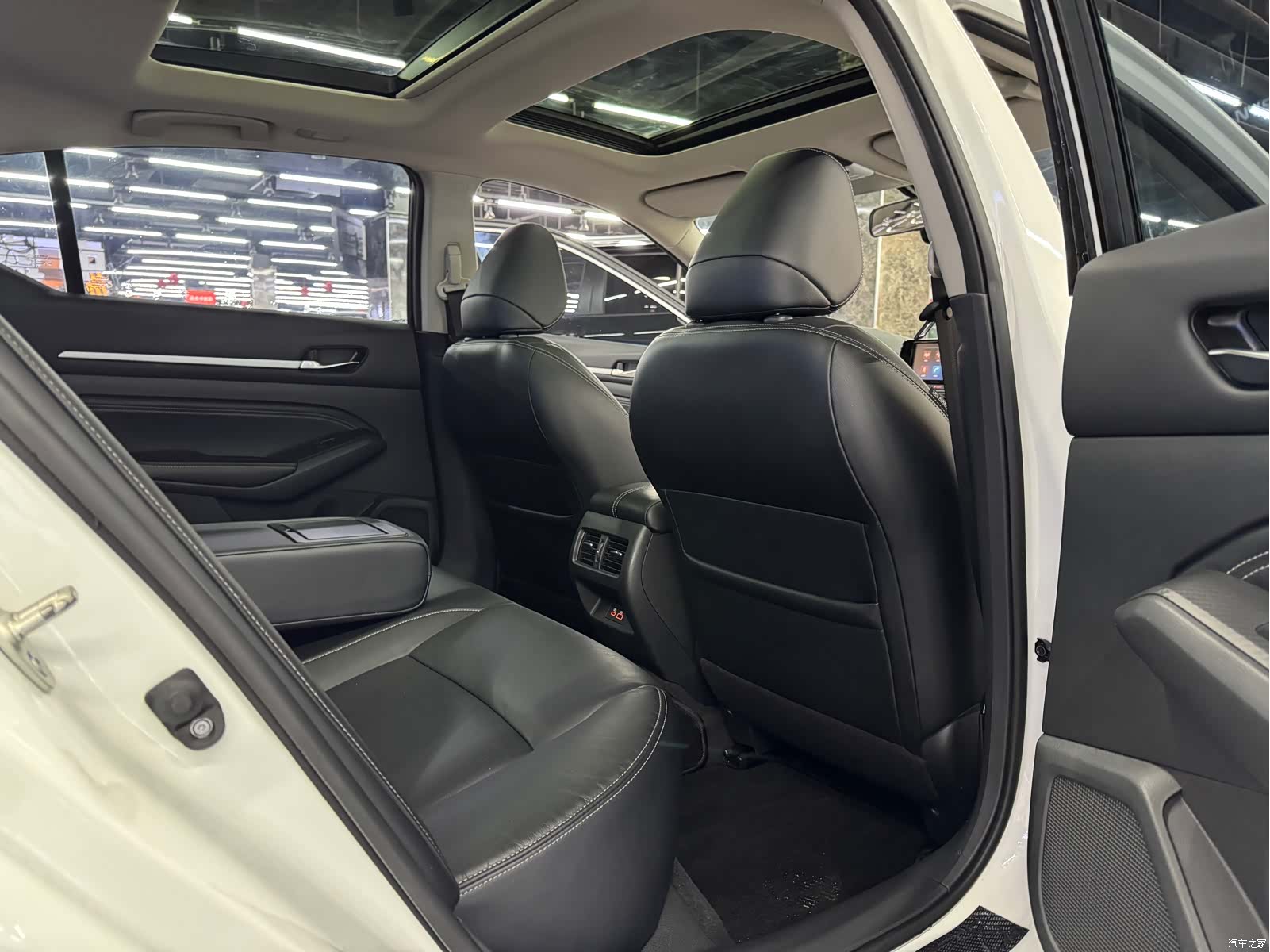 Nissan Teana, 2019 12