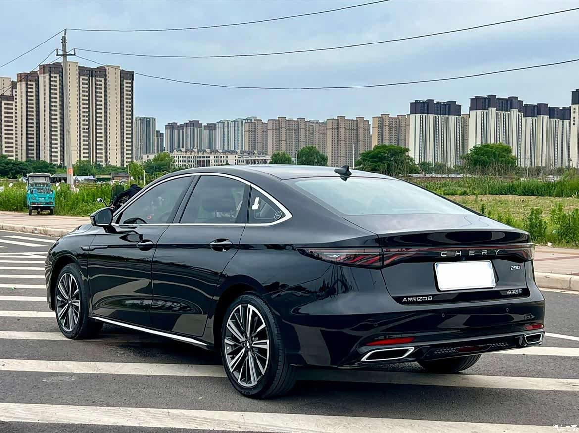 Chery Arrizo 8, 2026 4