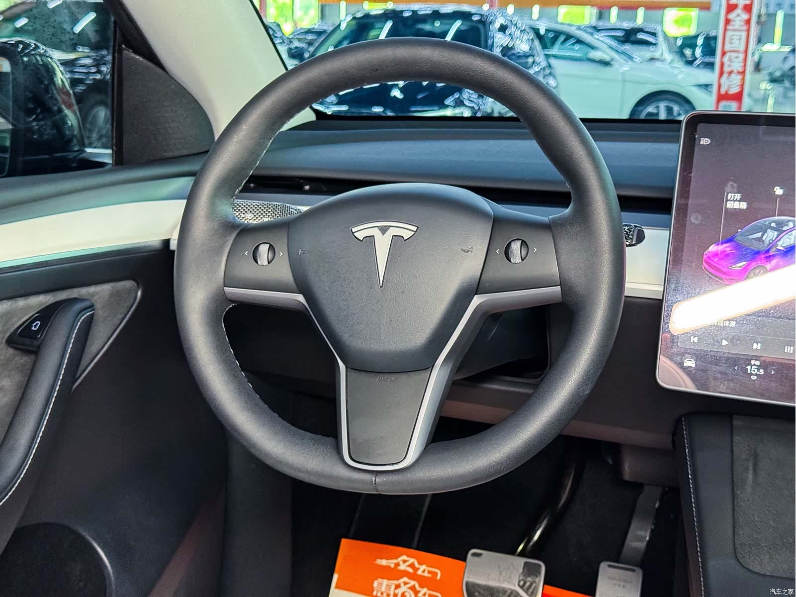 Tesla Model Y, 2022 15