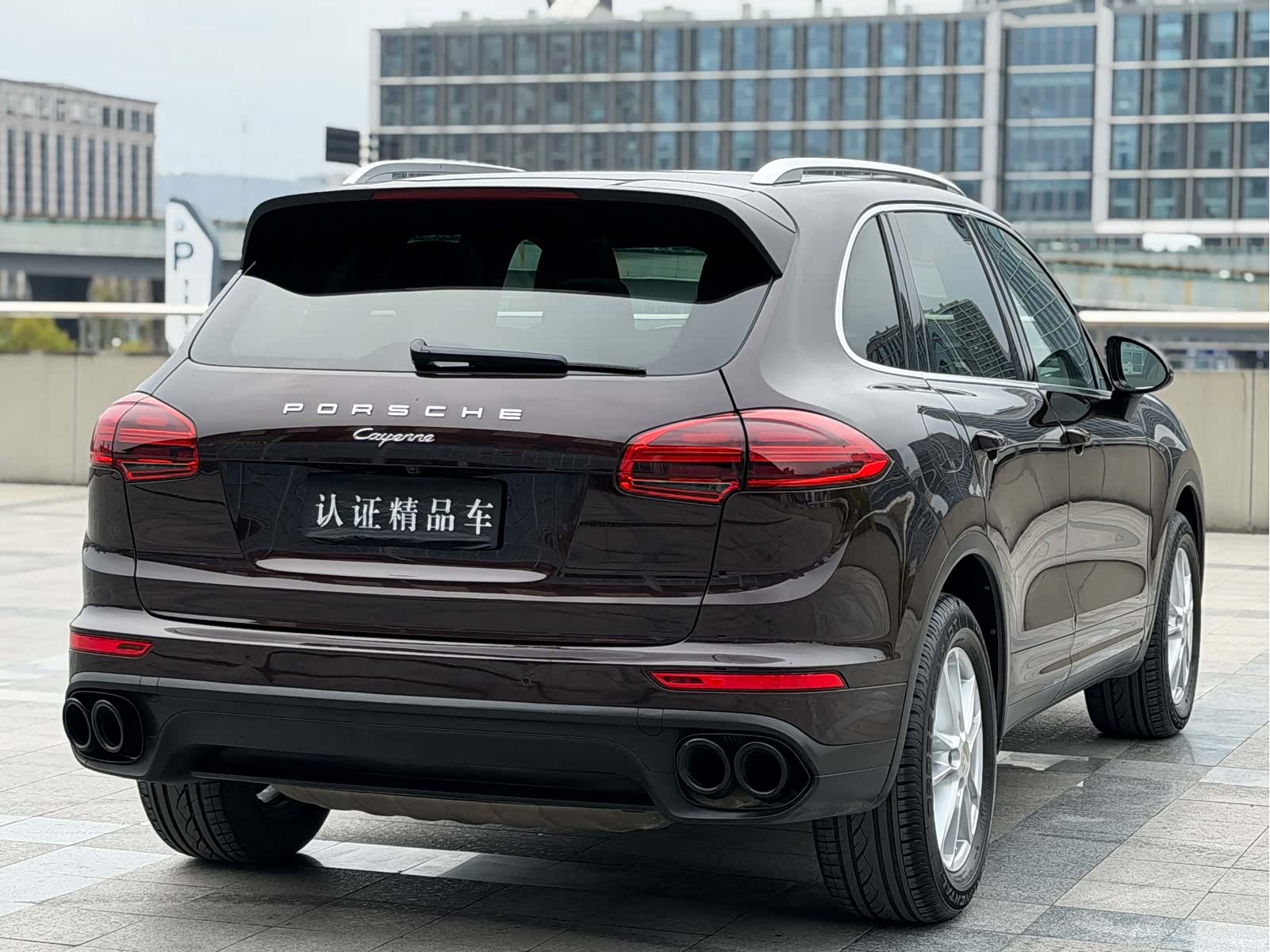 Porsche Cayenne, 2017 все фото