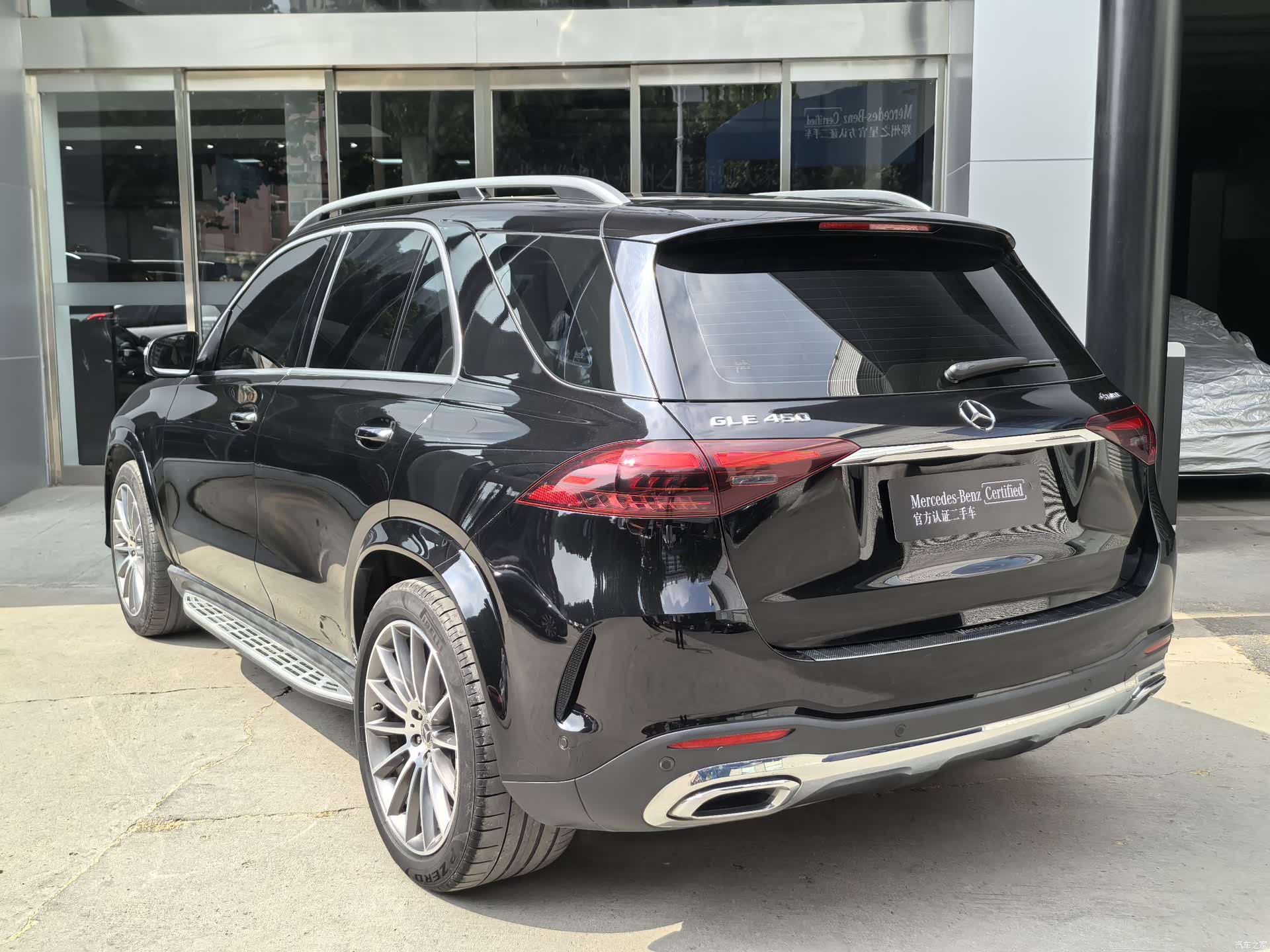 Mercedes-Benz GLE, 2023 все фото