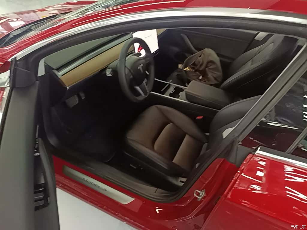 Tesla Model 3, 2020 16