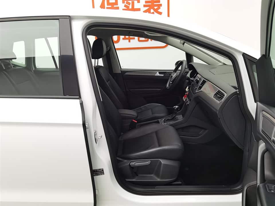 Volkswagen Golf*Jiayu Volkswagen Golf*Jiayu