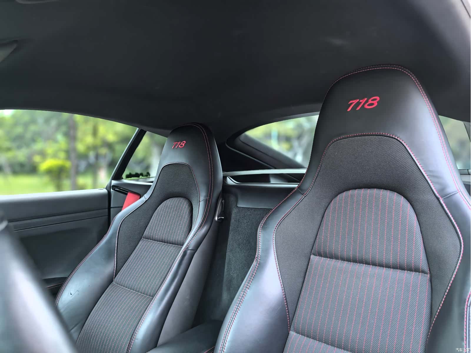 Porsche Cayman, 2020 11