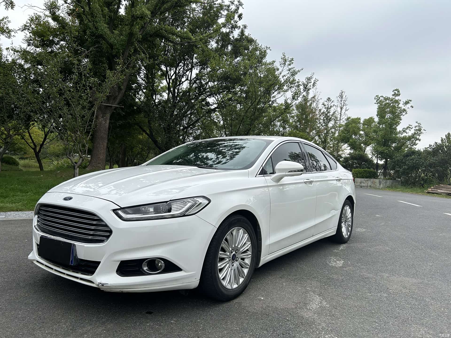 Ford Mondeo, 2014 1