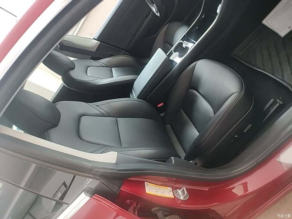 Tesla Model 3, 2019 25