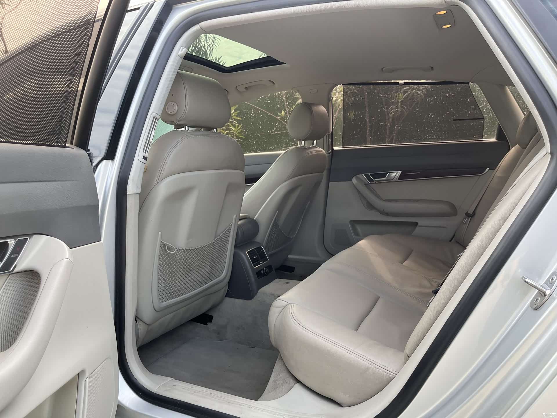 Audi A6L, 2010 6
