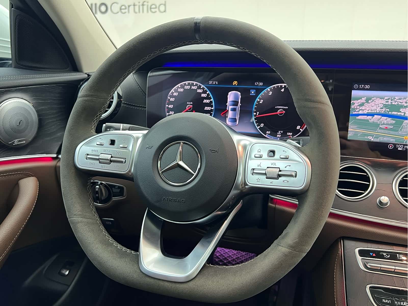 Mercedes-Benz E-Class, 2019 18