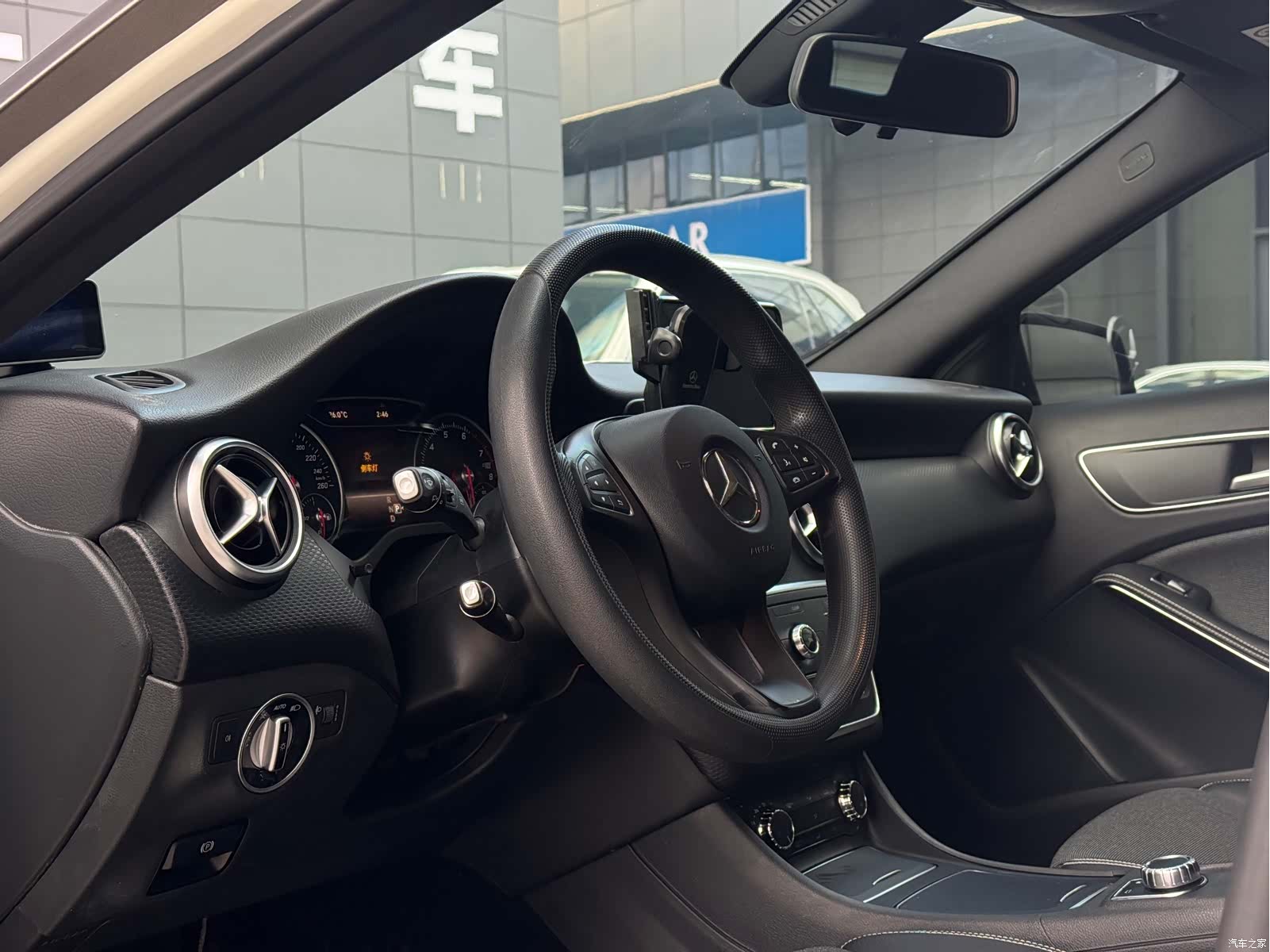 Mercedes-Benz A-Class, 2016 все фото