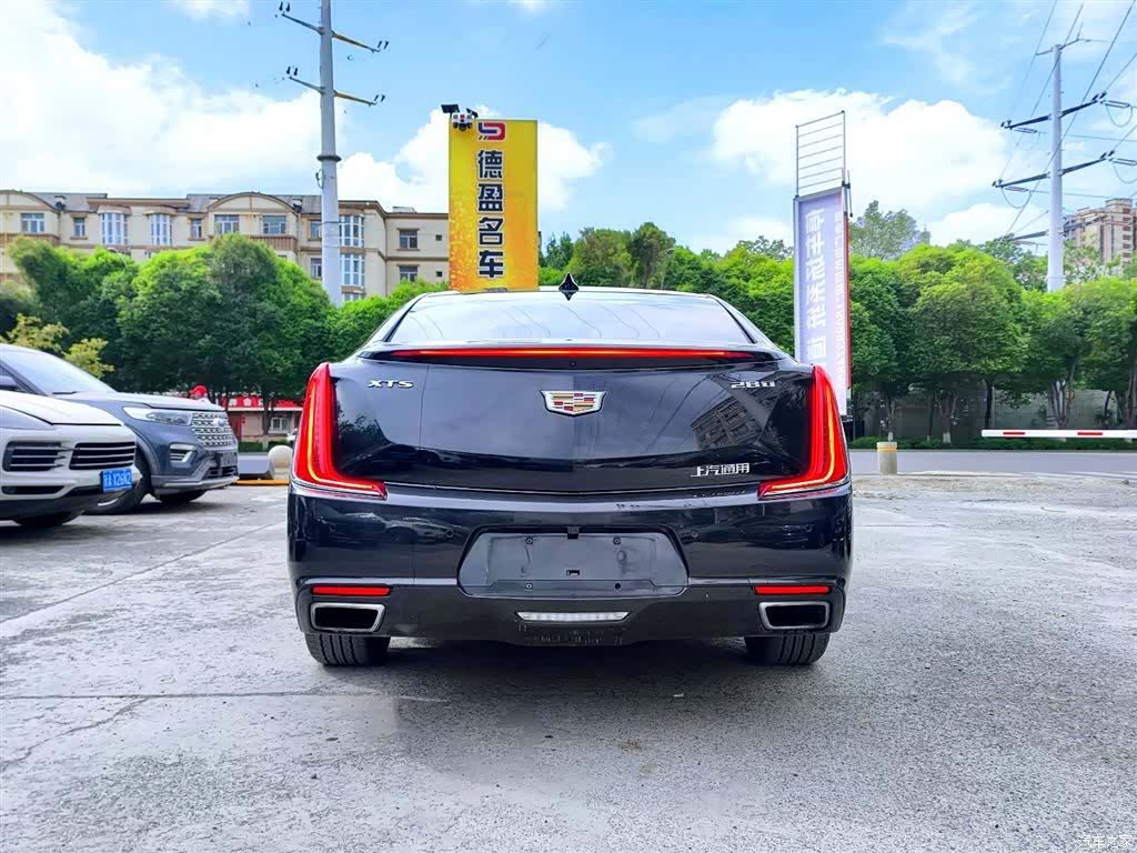 Cadillac XTS, 2018 все фото
