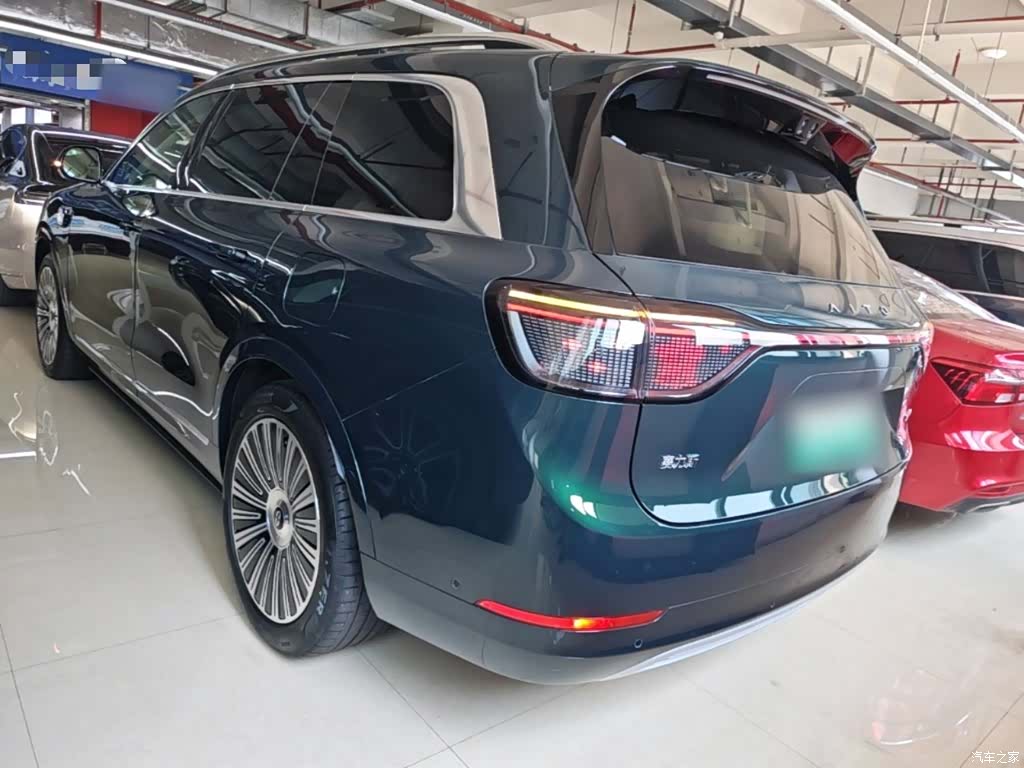 AITO M9, 2025 все фото