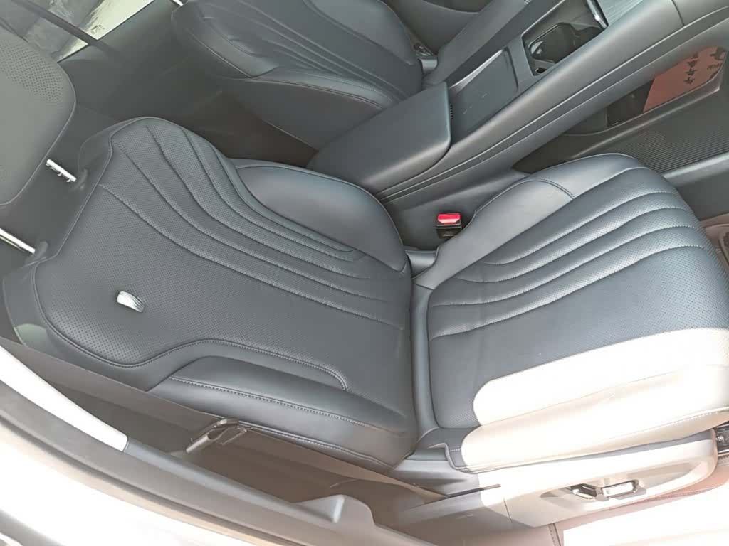 Geely Galaxy E5, 2025 25