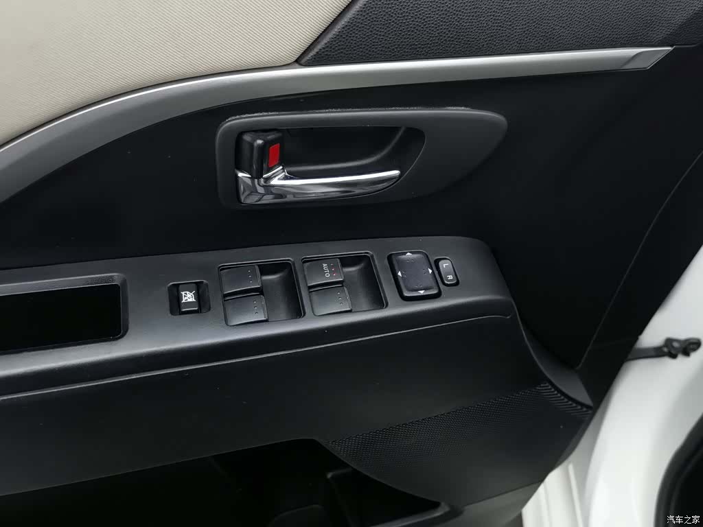 Mazda 5, 2013 9