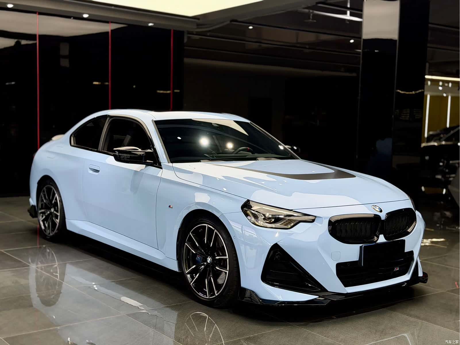 BMW M2, 2025 3
