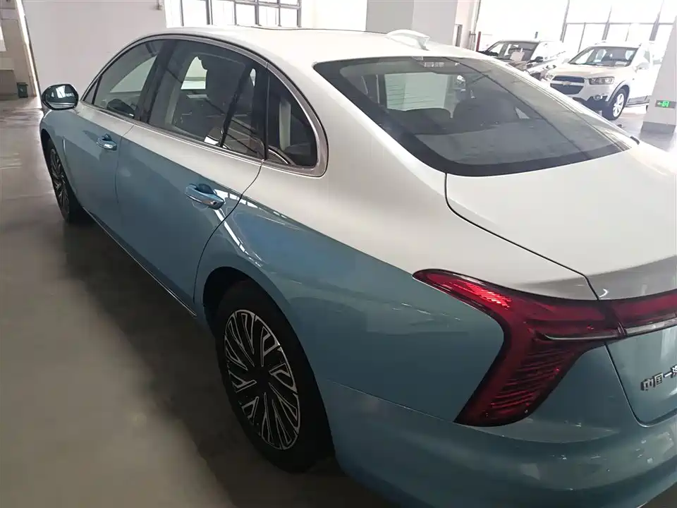 Hongqi H5