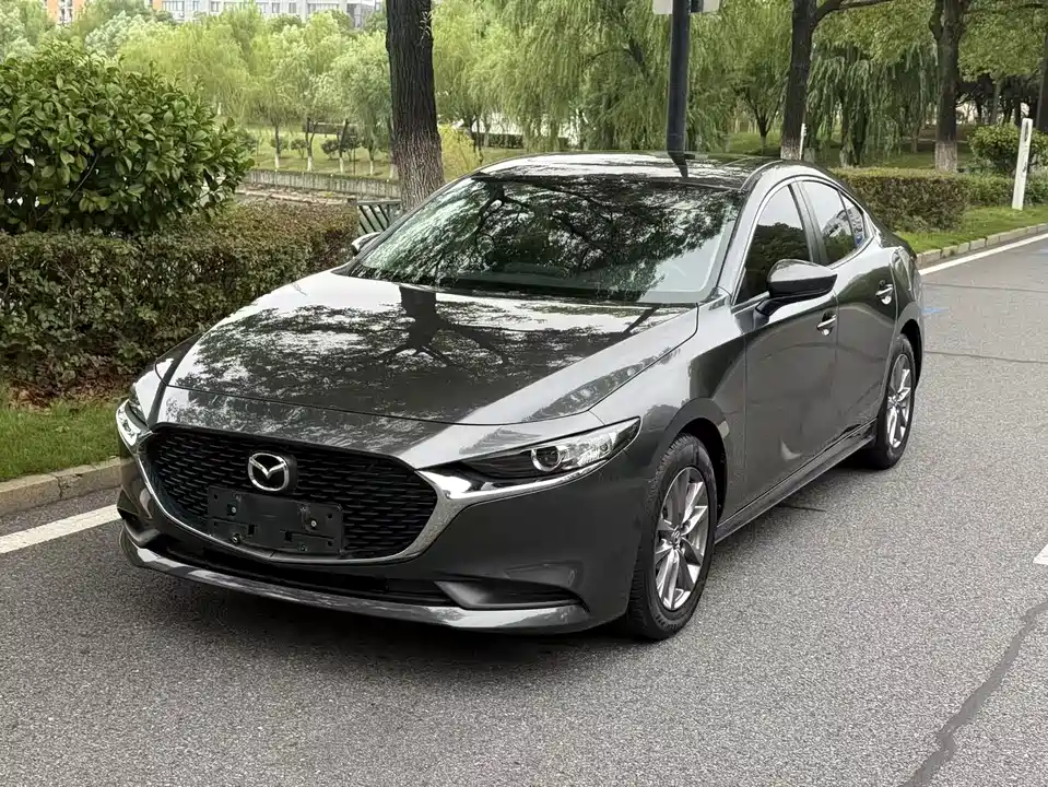 Mazda 3 Angkesaila