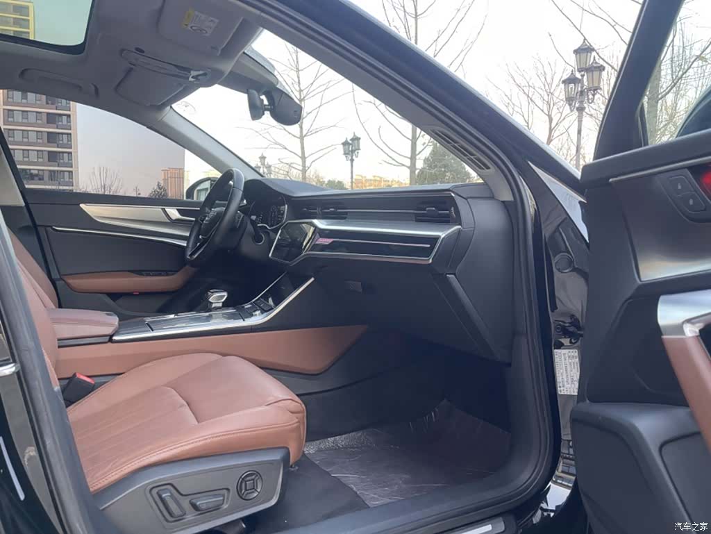 Audi A6L, 2019 16