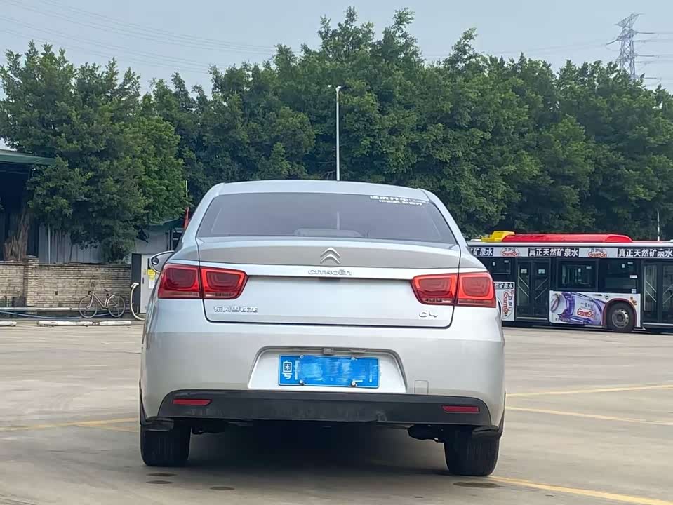 Citroen C4 Sega Citroen C4 Sega