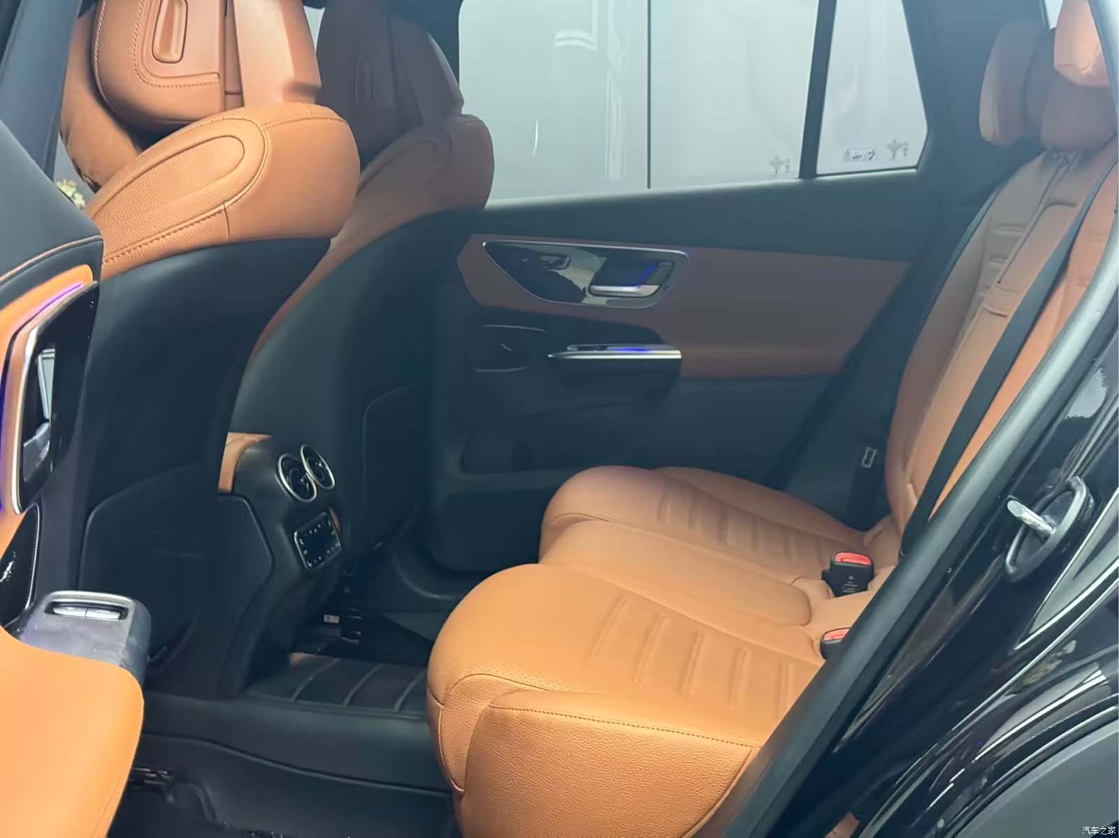 Mercedes-Benz GLC, 2024 6