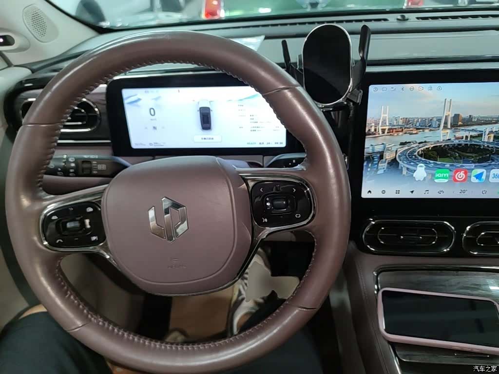 Leapmotor C11, 2022 10