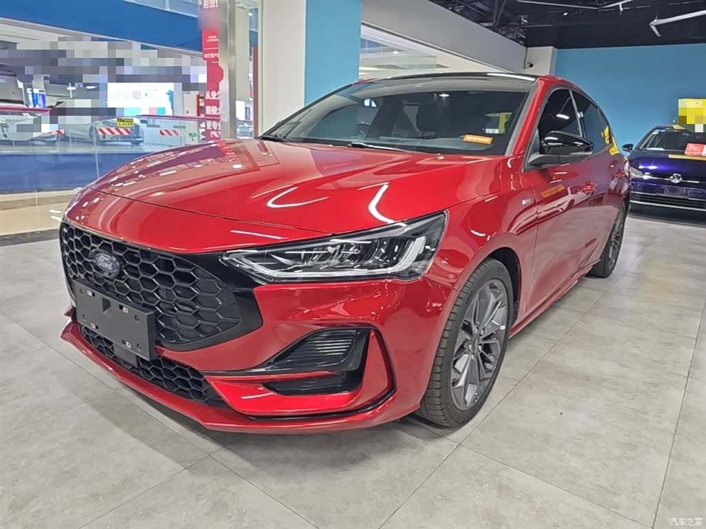 Ford Focus, 2023 1