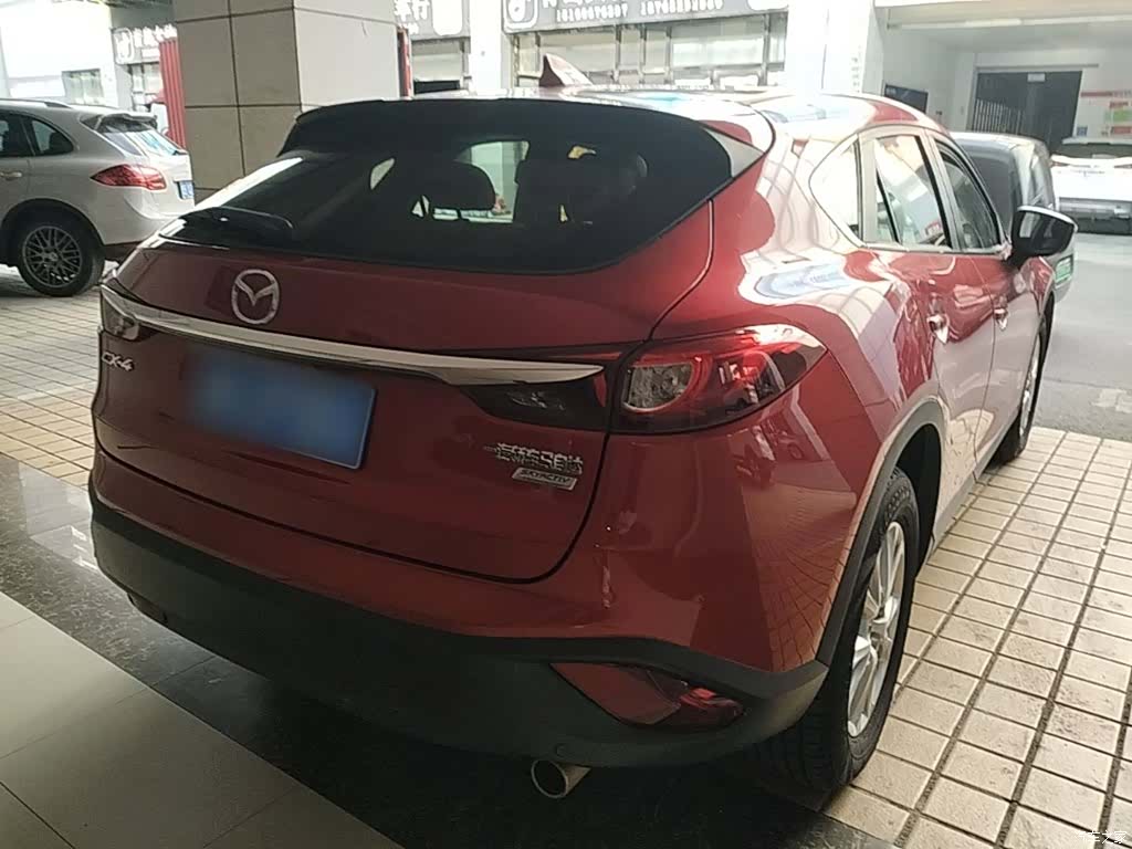 Mazda CX-4, 2017 7