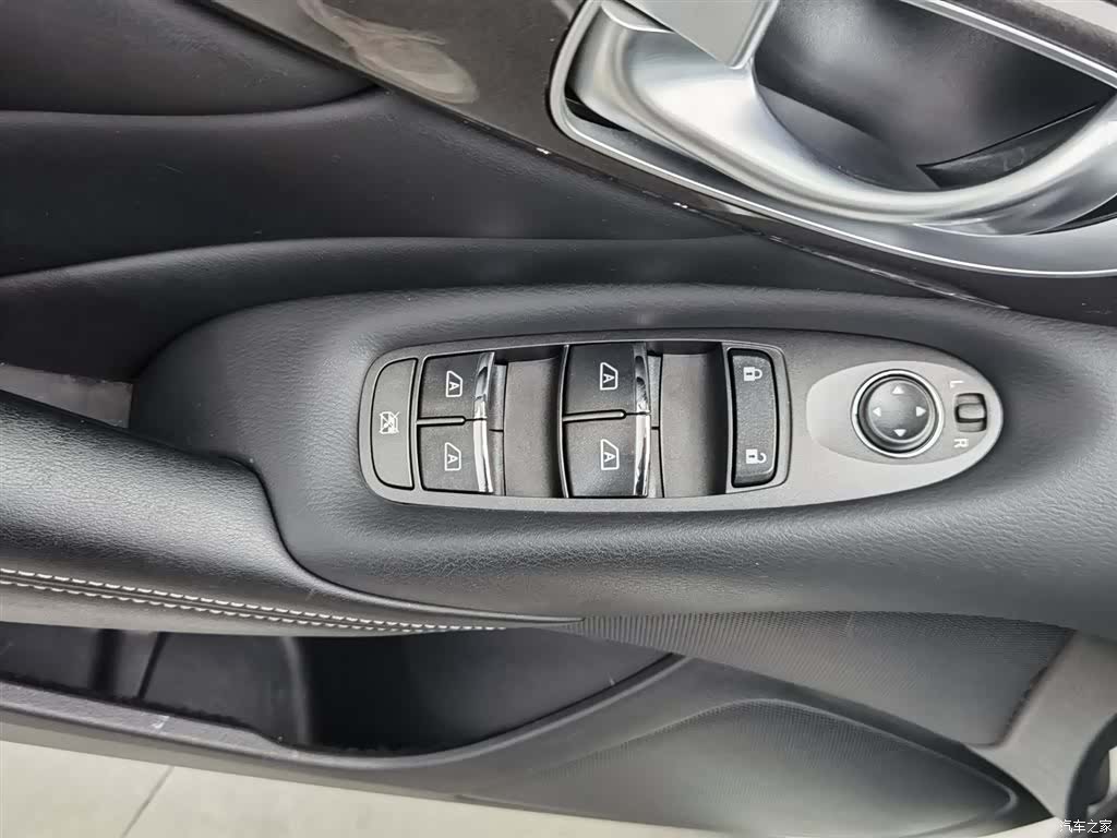 Infiniti Q50L, 2019 9