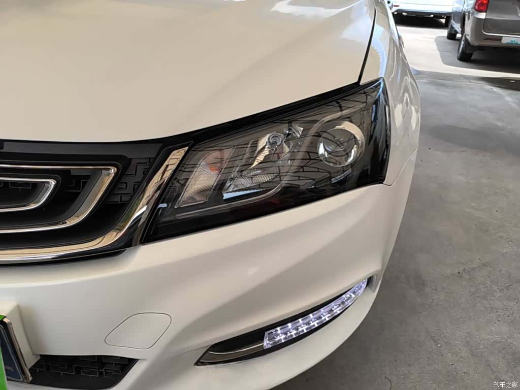 Geely Emgrand, 2016 24