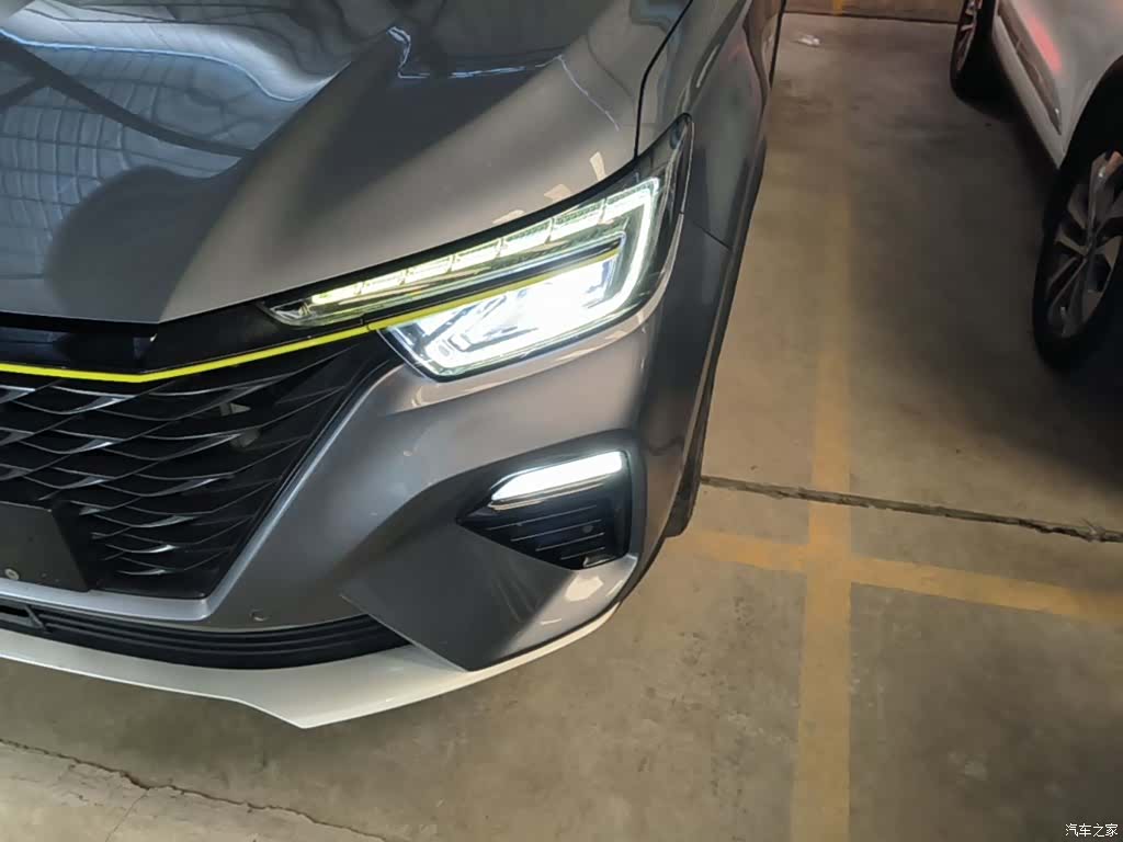 Roewe RX5, 2021 24