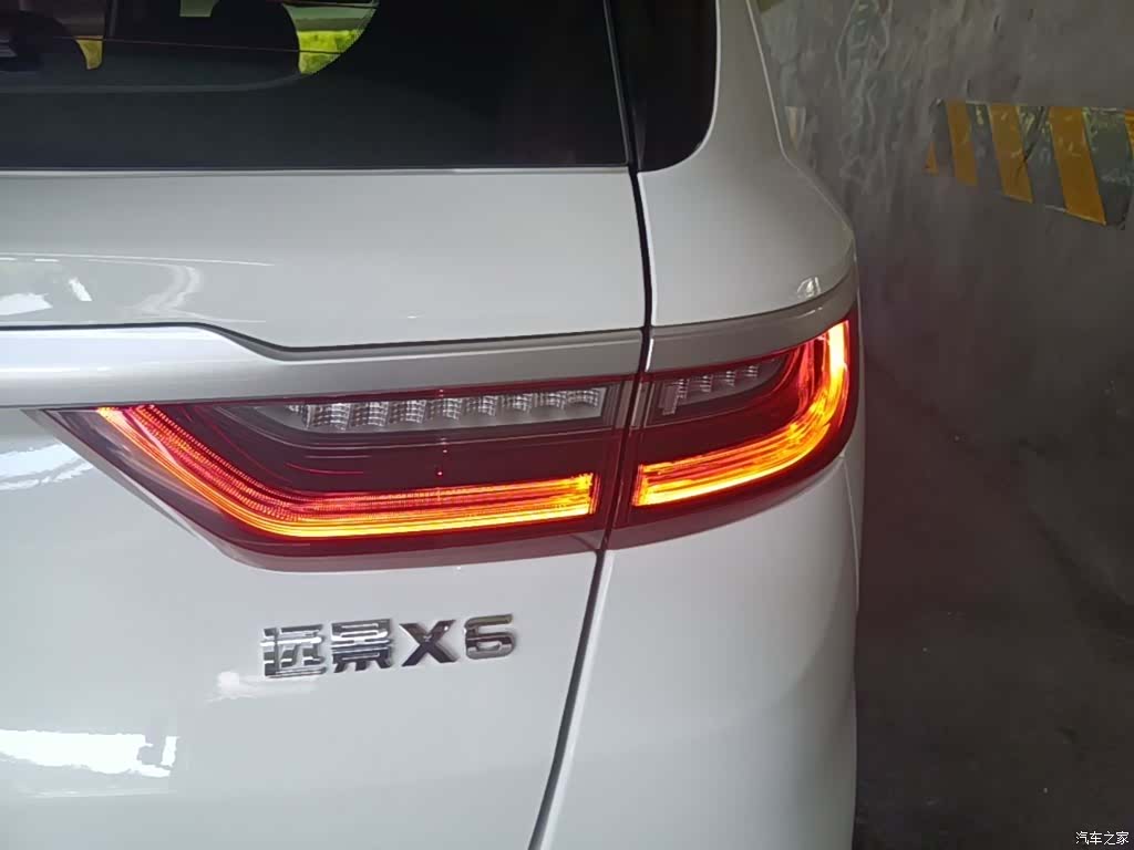 Geely X6, 2020 8